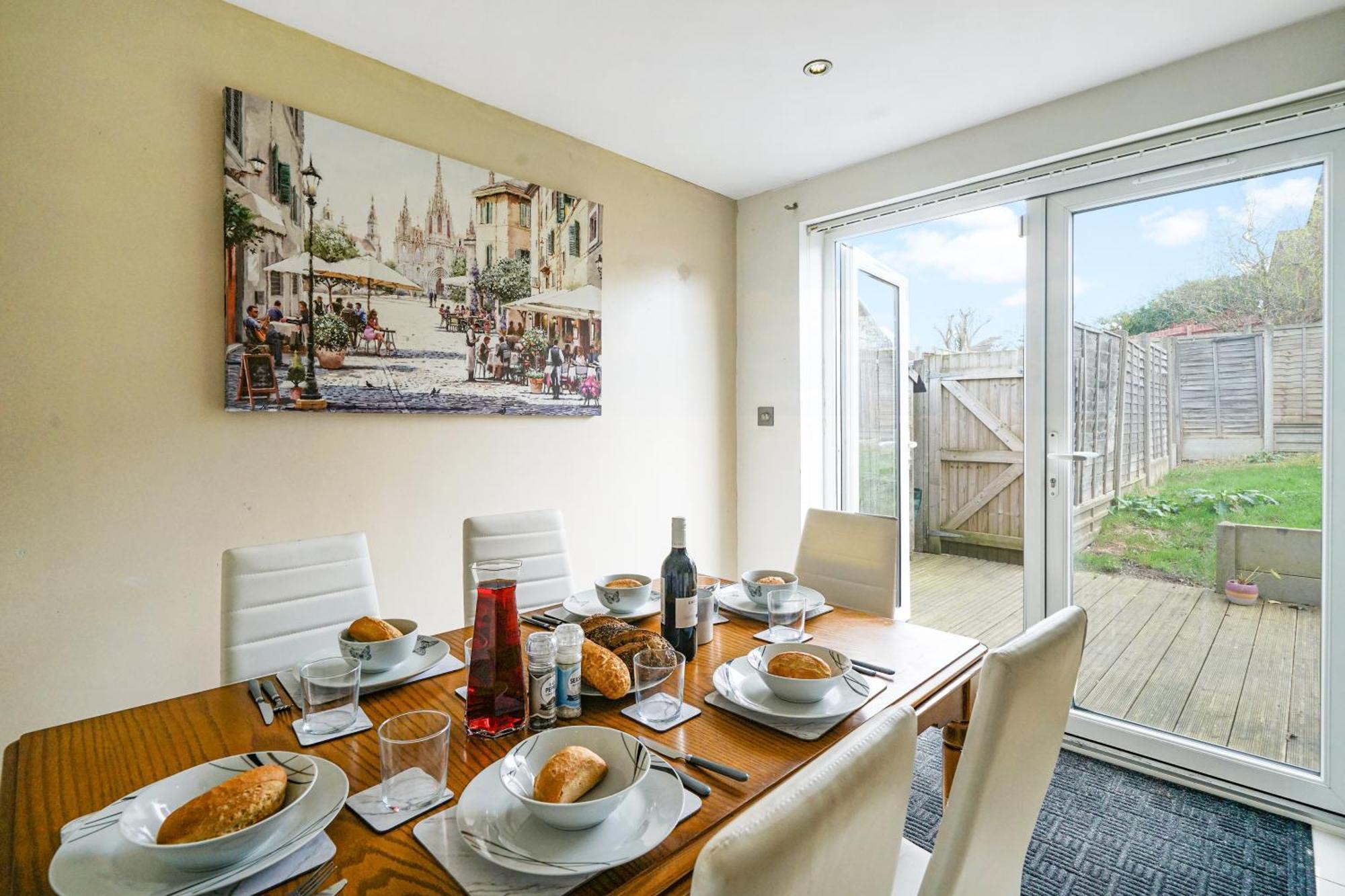 Spa Shower I 4Bed 3Bath I Sleeps X9 I Parking X2 Elstree Eksteriør billede