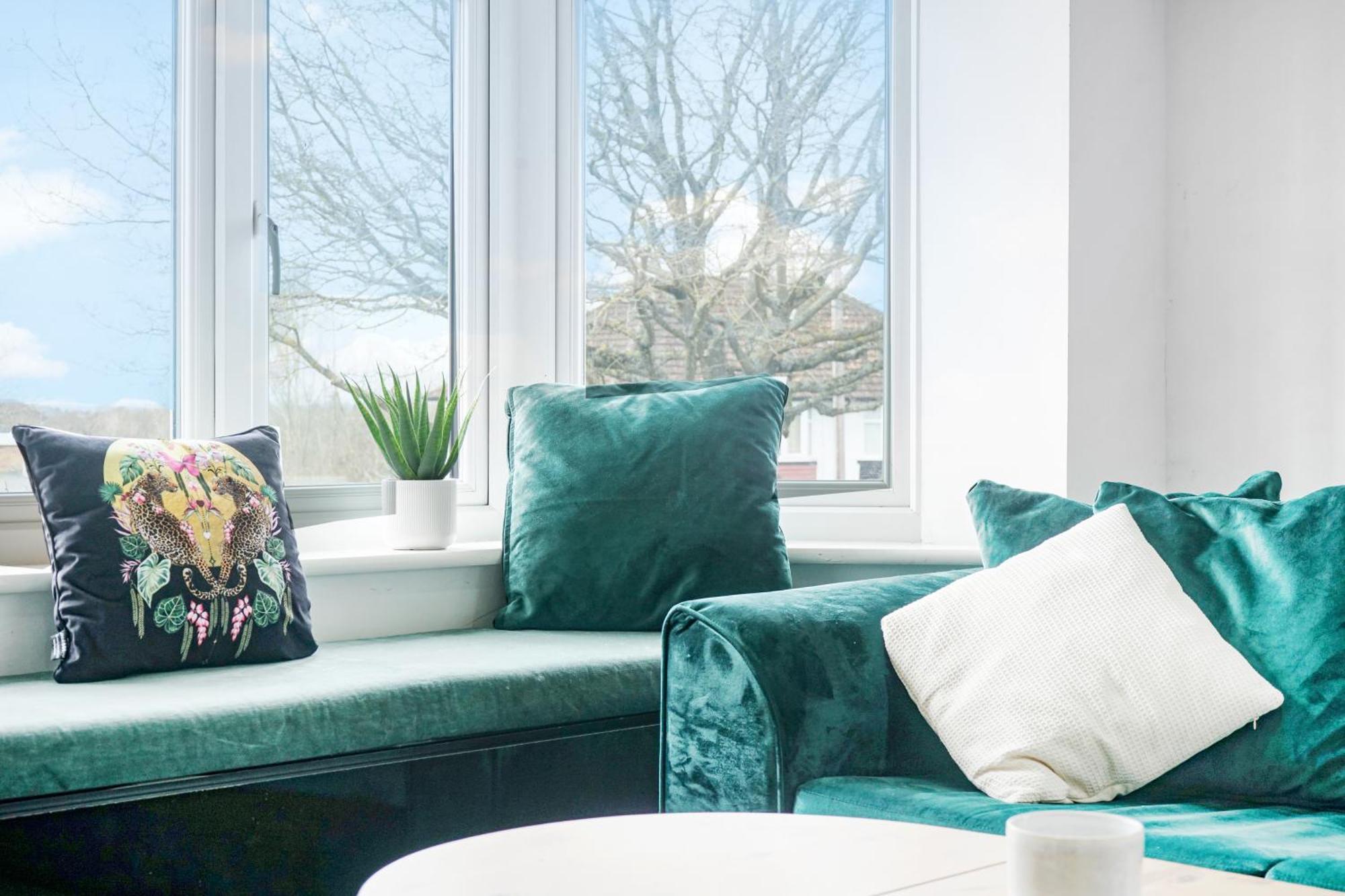 Spa Shower I 4Bed 3Bath I Sleeps X9 I Parking X2 Elstree Eksteriør billede