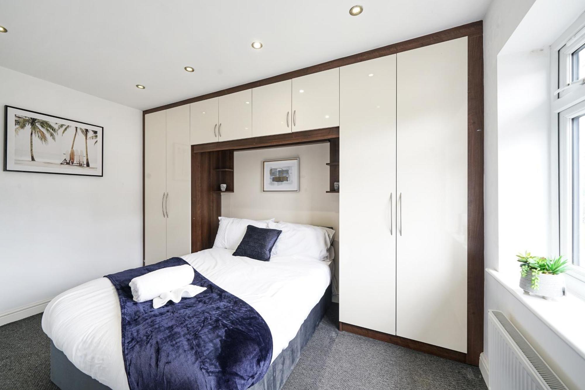 Spa Shower I 4Bed 3Bath I Sleeps X9 I Parking X2 Elstree Eksteriør billede
